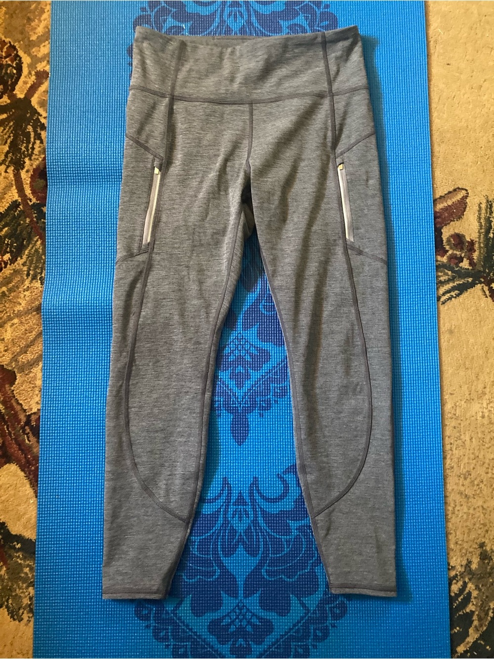 Athleta Gray Rainer Heathered Tight Legging with Zip Pockets